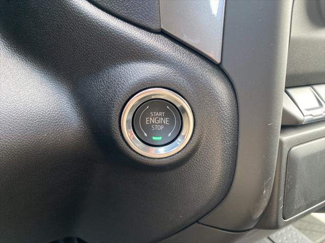 2026 Chevrolet Silverado 1500 4WD Crew Cab Short Bed Custom