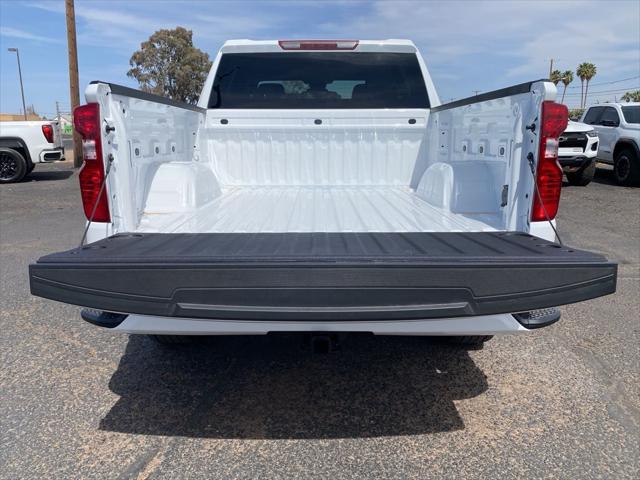 2026 Chevrolet Silverado 1500 4WD Crew Cab Short Bed Custom