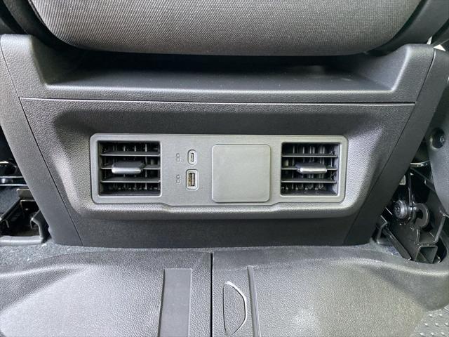 2026 Chevrolet Silverado 1500 4WD Crew Cab Short Bed Custom