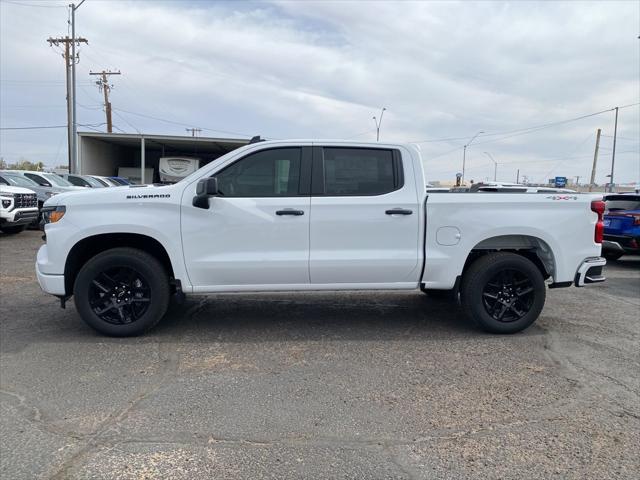 2026 Chevrolet Silverado 1500 4WD Crew Cab Short Bed Custom