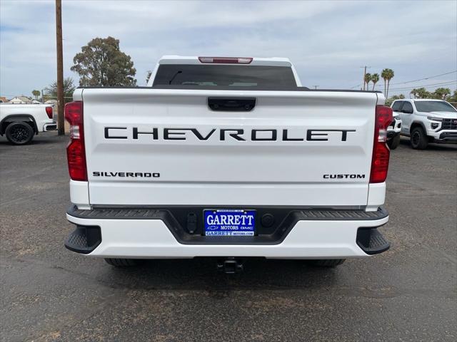 2026 Chevrolet Silverado 1500 4WD Crew Cab Short Bed Custom