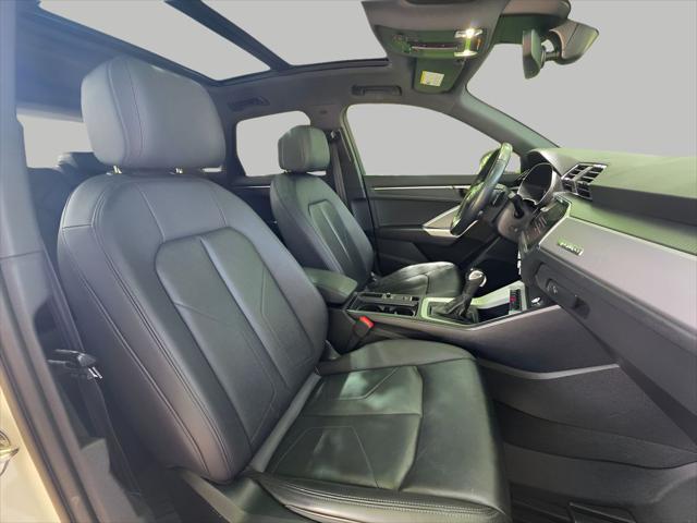 2023 Audi Q3 Premium 45 TFSI S line quattro Tiptronic