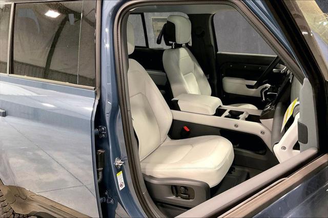 2026 Land Rover Defender P400 X-Dynamic SE