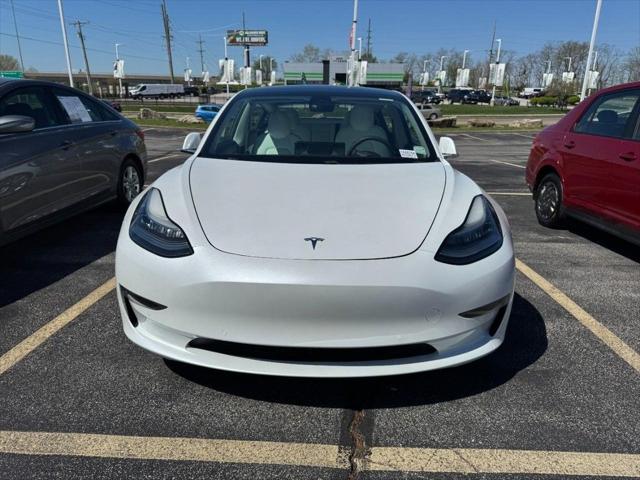 Used 2019 Tesla Model 3 Base with VIN 5YJ3E1EBXKF487405 for sale in St. Peters, MO