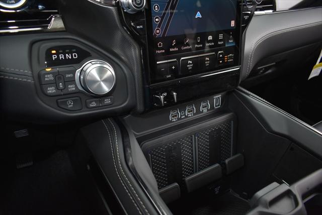 2026 Ram 1500 Limited Crew Cab 4x4 5'7" Box