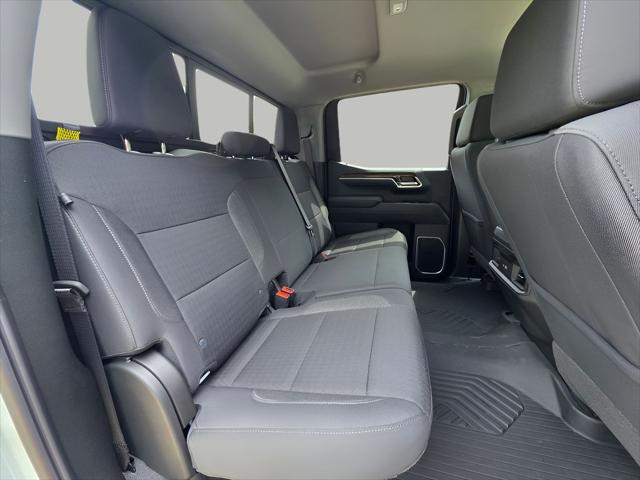 2026 Chevrolet Silverado 1500 4WD Crew Cab Standard Bed LT