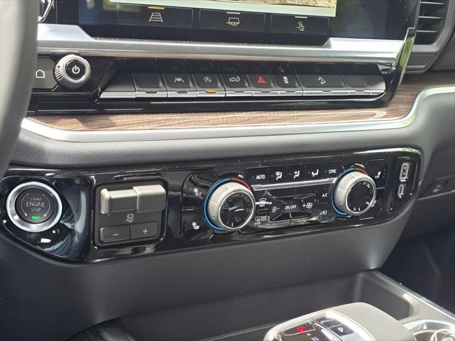 2026 Chevrolet Silverado 1500 4WD Crew Cab Standard Bed LT