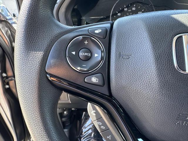 2022 Honda HR-V 2WD EX