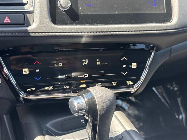 2022 Honda HR-V 2WD EX