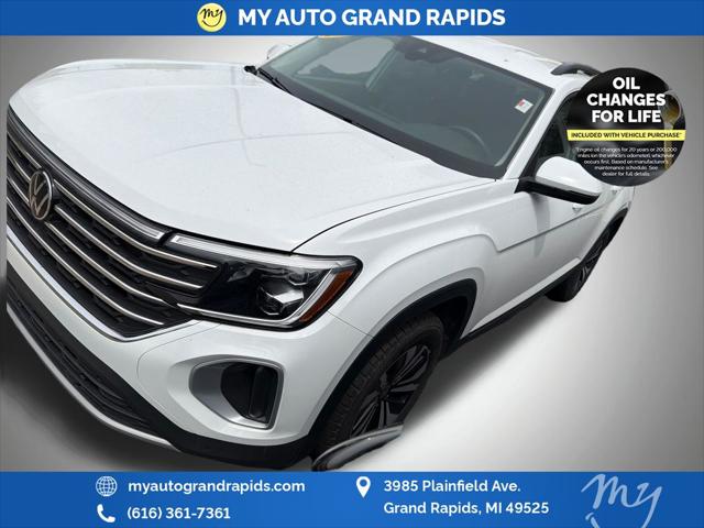 2024 Volkswagen Atlas 2.0T SE