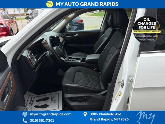 2024 Volkswagen Atlas 2.0T SE