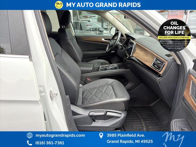 2024 Volkswagen Atlas 2.0T SE