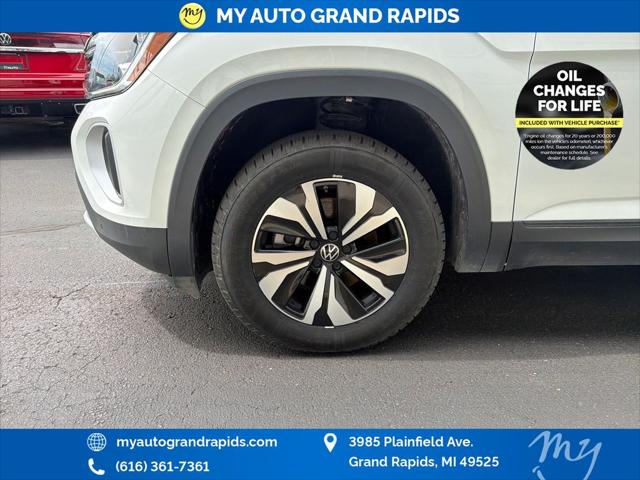 2024 Volkswagen Atlas 2.0T SE
