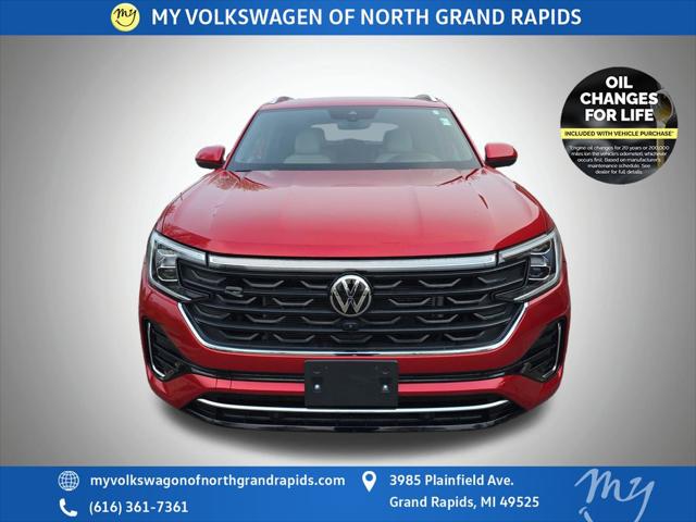 2025 Volkswagen Atlas Cross Sport 2.0T SEL Premium R-Line