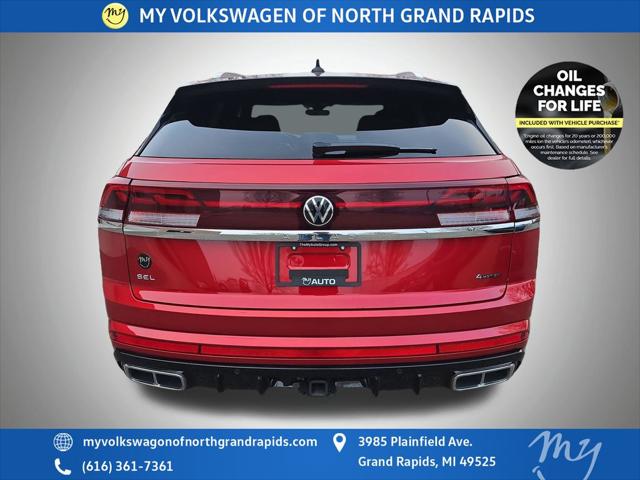 2025 Volkswagen Atlas Cross Sport 2.0T SEL Premium R-Line