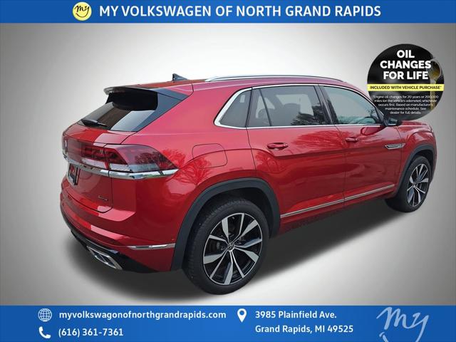 2025 Volkswagen Atlas Cross Sport 2.0T SEL Premium R-Line