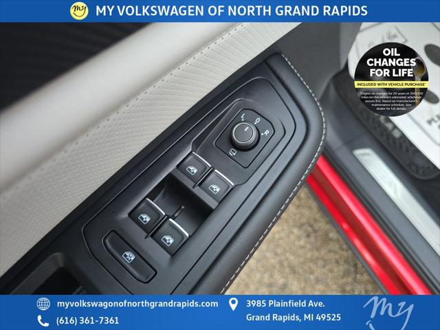 2025 Volkswagen Atlas Cross Sport 2.0T SEL Premium R-Line