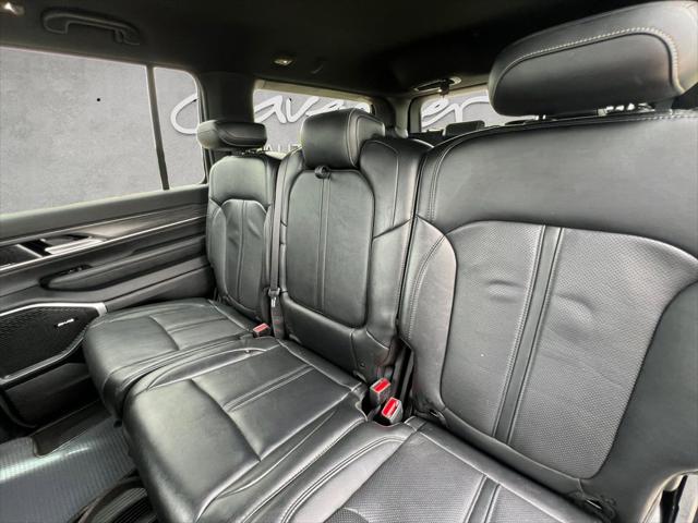 2024 Jeep Wagoneer Series II 4x2