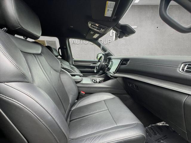 2024 Jeep Wagoneer Series II 4x2