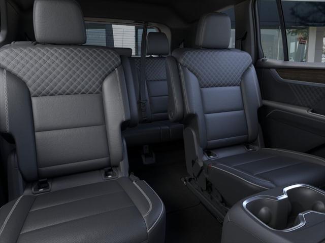 2026 GMC Acadia Denali AWD