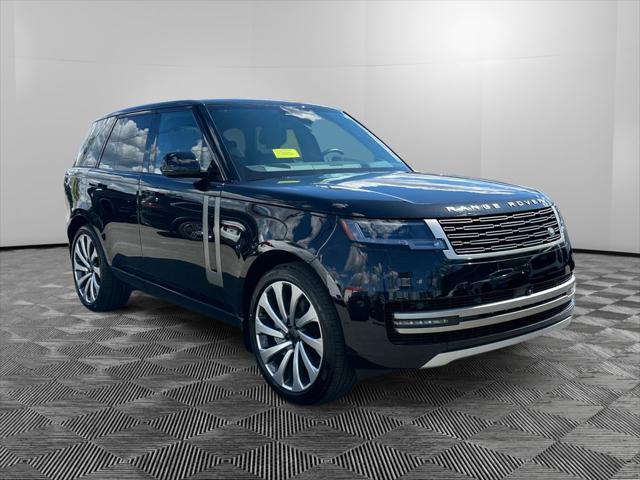 2026 Land Rover Range Rover P530 SE