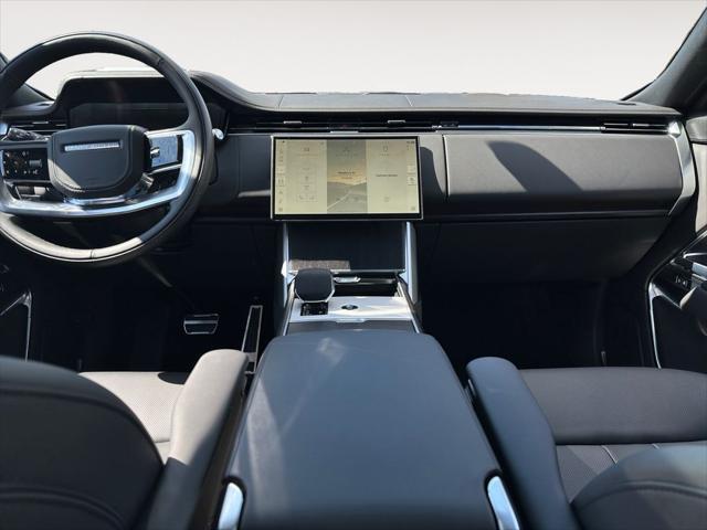 2026 Land Rover Range Rover P530 SE