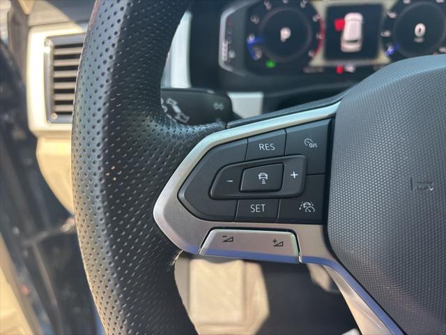 2022 Volkswagen Atlas 3.6L V6 SEL Premium R-Line