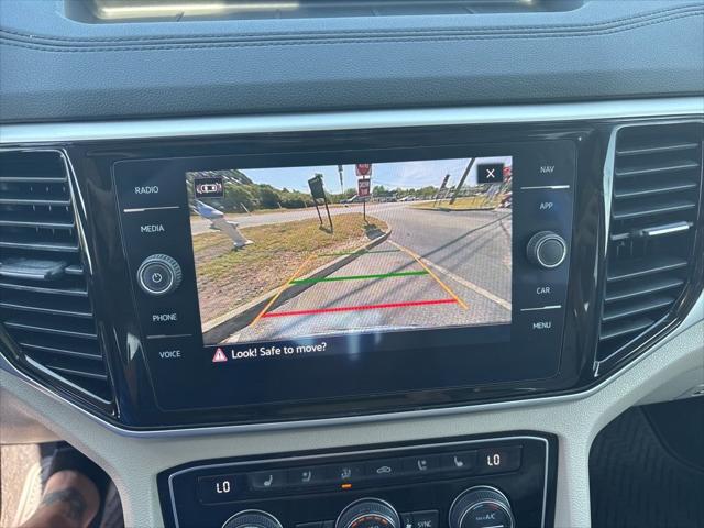 2022 Volkswagen Atlas 3.6L V6 SEL Premium R-Line