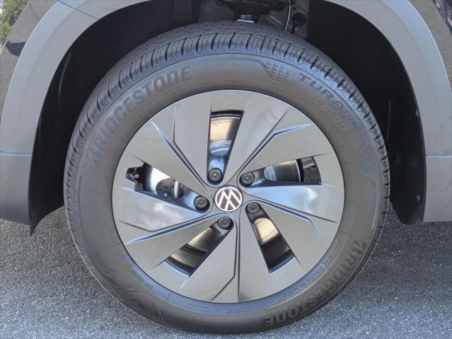 2025 Volkswagen Taos 1.5T S