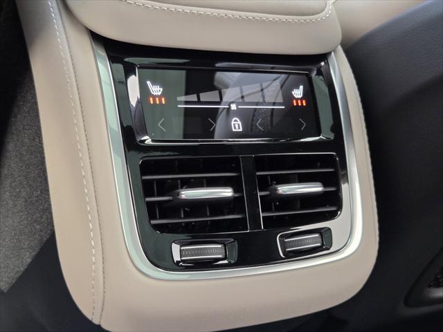 2026 Volvo XC90 Plus, B6 AWD Gas (mild hybrid), Gasoline, Bright, 7 Seats