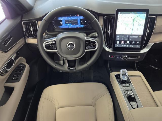 2026 Volvo XC90 Plus, B6 AWD Gas (mild hybrid), Gasoline, Bright, 7 Seats