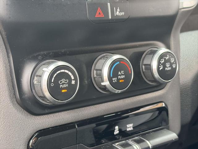 2021 Ram 1500 Big Horn Crew Cab 4x4 6'4" Box