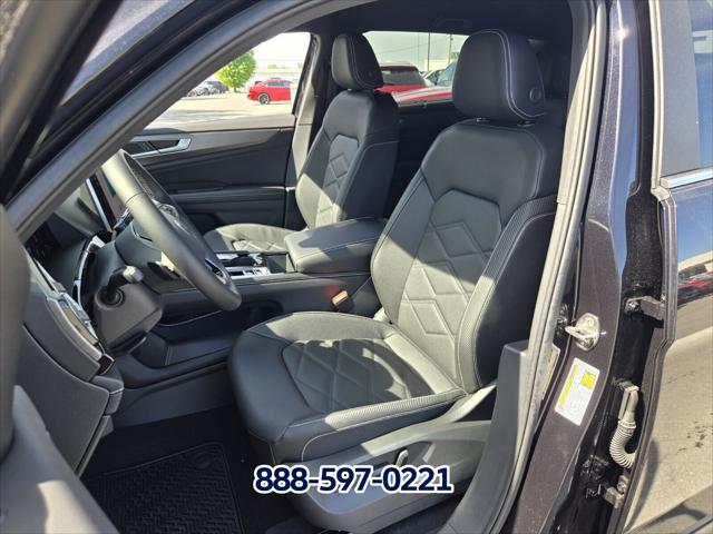2026 Volkswagen Atlas Cross Sport SE with Technology