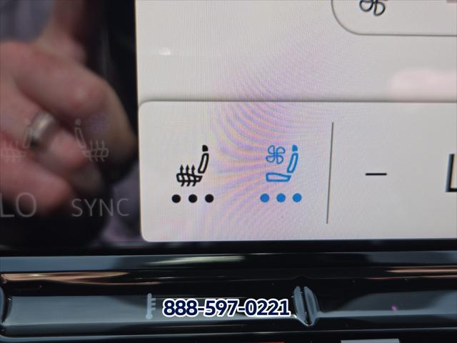2026 Volkswagen Atlas Cross Sport SE with Technology