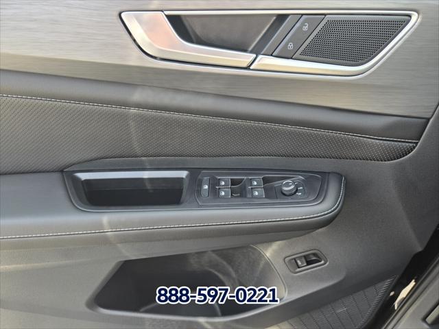 2026 Volkswagen Atlas Cross Sport SE with Technology