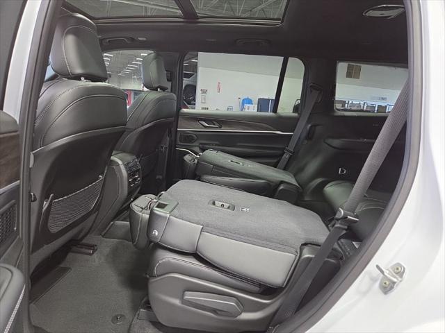 2026 Jeep Grand Cherokee L Limited 4x4