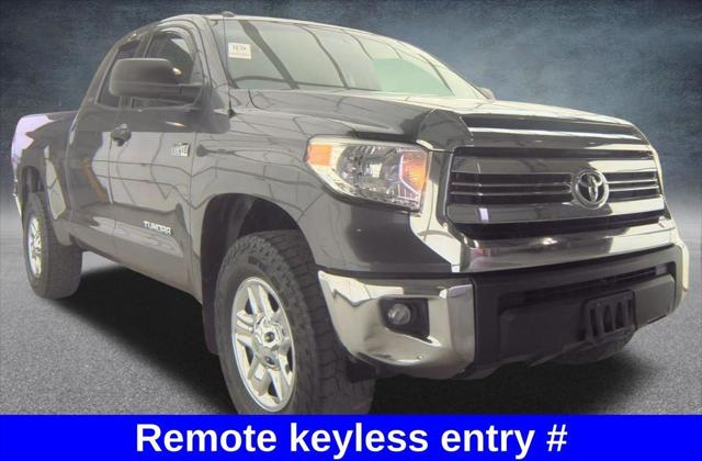 2017 Toyota Tundra SR5 5.7L V8 2017 Toyota Tundra SR5 5.7L V8