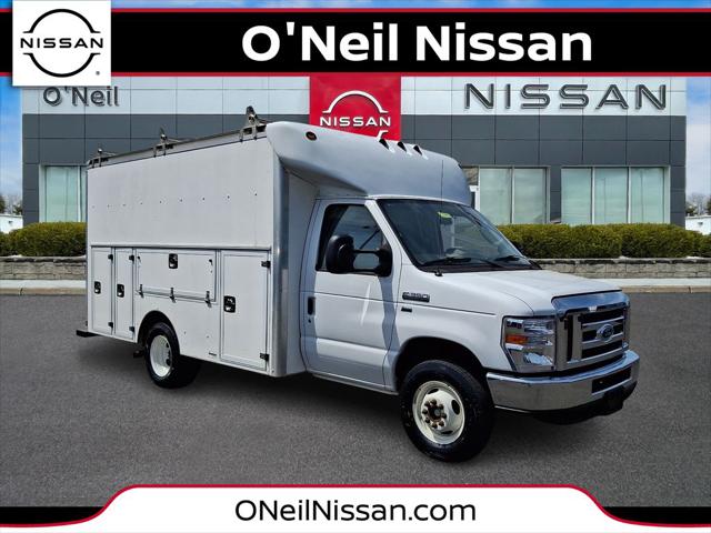 2019 Ford E-350 Cutaway Base for sale in Warminster, PA