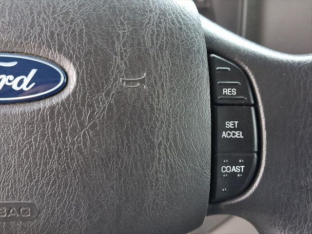 2019 Ford E-350 Cutaway Base