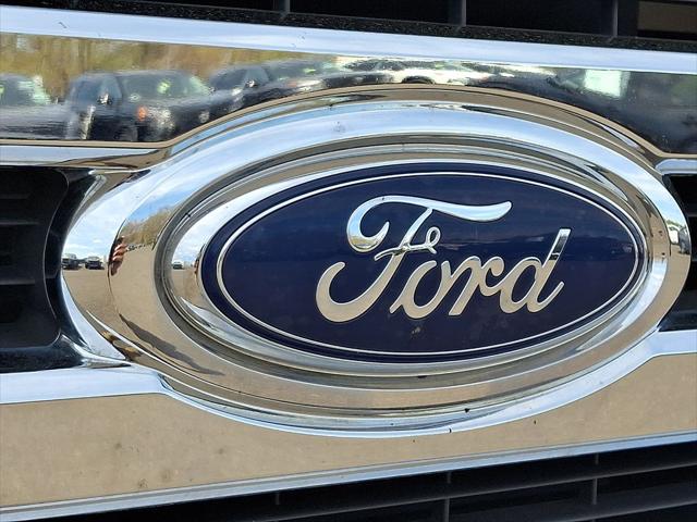 2019 Ford E-350 Cutaway Base