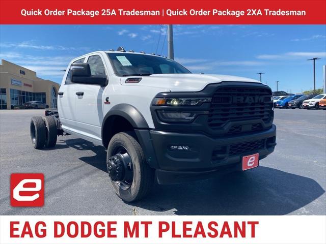 2026 RAM Ram 5500 Chassis Cab RAM 5500 TRADESMAN CHASSIS CREW CAB 4X4 60 CA