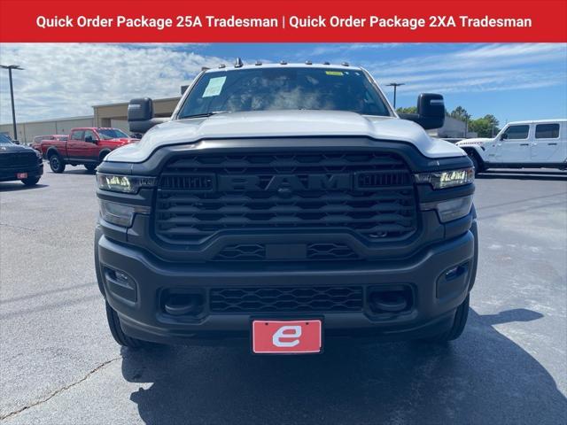 2026 RAM Ram 5500 Chassis Cab RAM 5500 TRADESMAN CHASSIS CREW CAB 4X4 60 CA 2026 RAM Ram 5500 Chassis Cab RAM 5500 TRADESMAN CHASSIS CREW CAB 4X4 60 CA