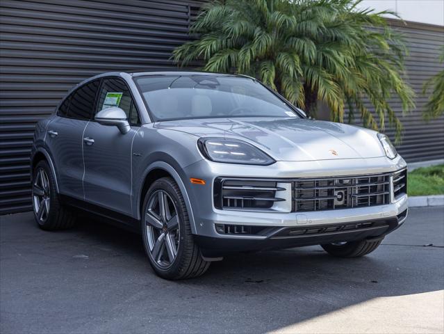 2026 Porsche Cayenne E-Hybrid Unknown