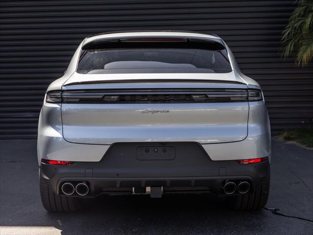 2026 Porsche Cayenne E-Hybrid Unknown