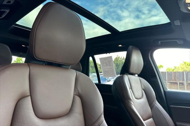 2023 Volvo XC90 Recharge T8 Ultimate Bright Theme 7-Seater