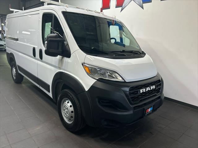 2023 RAM ProMaster 2500 Cargo Van Low Roof 136 WB