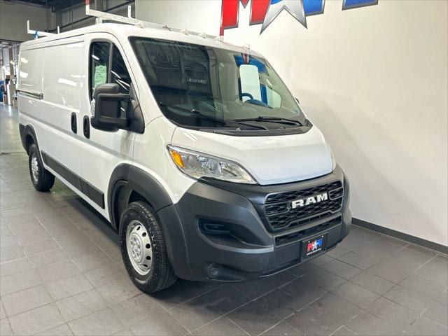 2023 RAM ProMaster 2500 Cargo Van Low Roof 136 WB 2023 RAM ProMaster 2500 Cargo Van Low Roof 136 WB