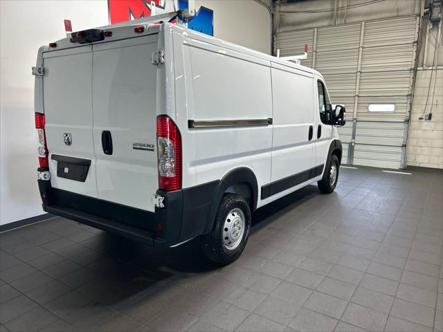 2023 RAM ProMaster 2500 Cargo Van Low Roof 136 WB 2023 RAM ProMaster 2500 Cargo Van Low Roof 136 WB