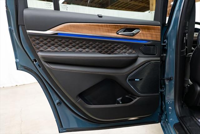 2026 Jeep Grand Cherokee L Summit 4x4