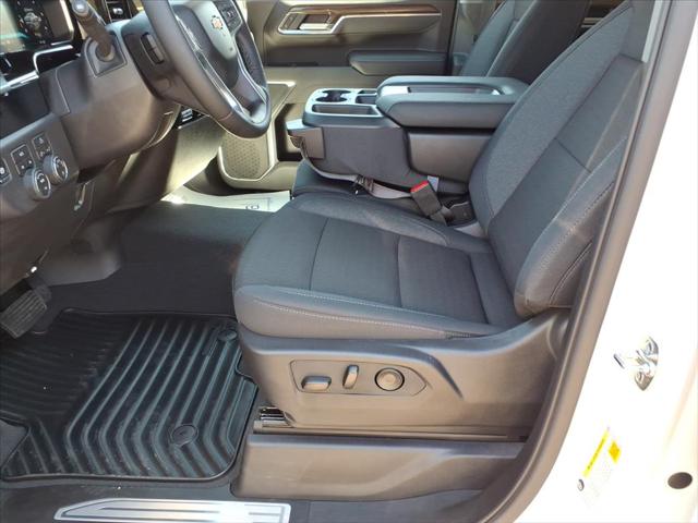 2026 Chevrolet Silverado 1500 4WD Crew Cab Short Bed LT with 2FL